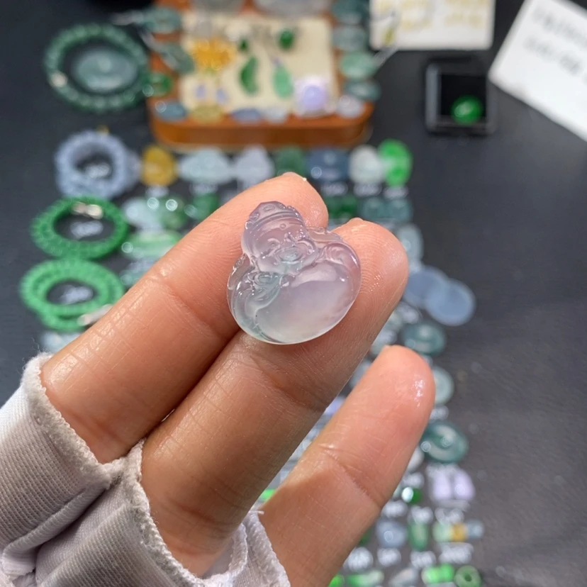 【闪购商品】翡翠挂件未镶嵌财