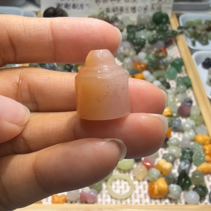 和田玉未镶嵌珠宝半成品