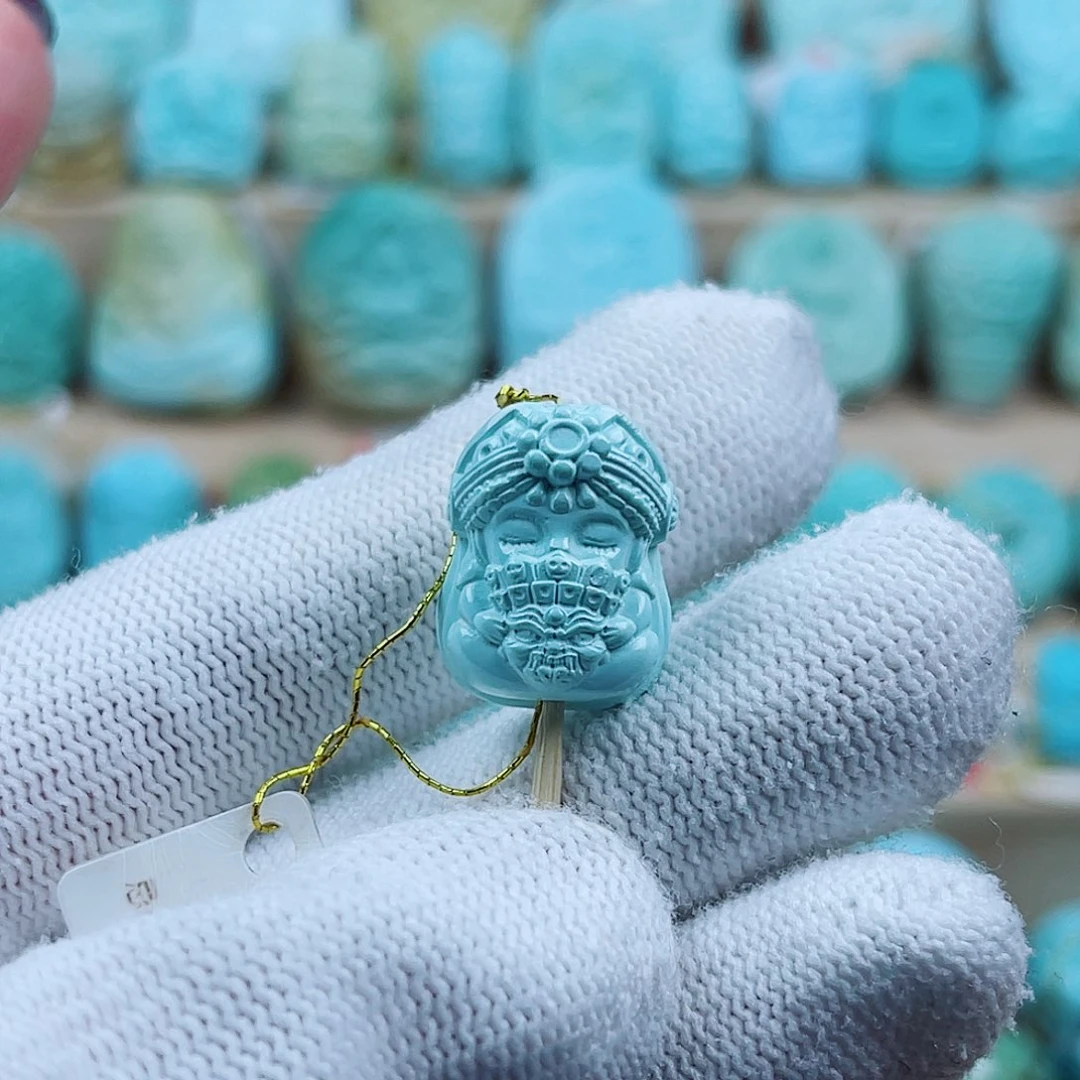 绿松石未镶嵌珠宝奇石