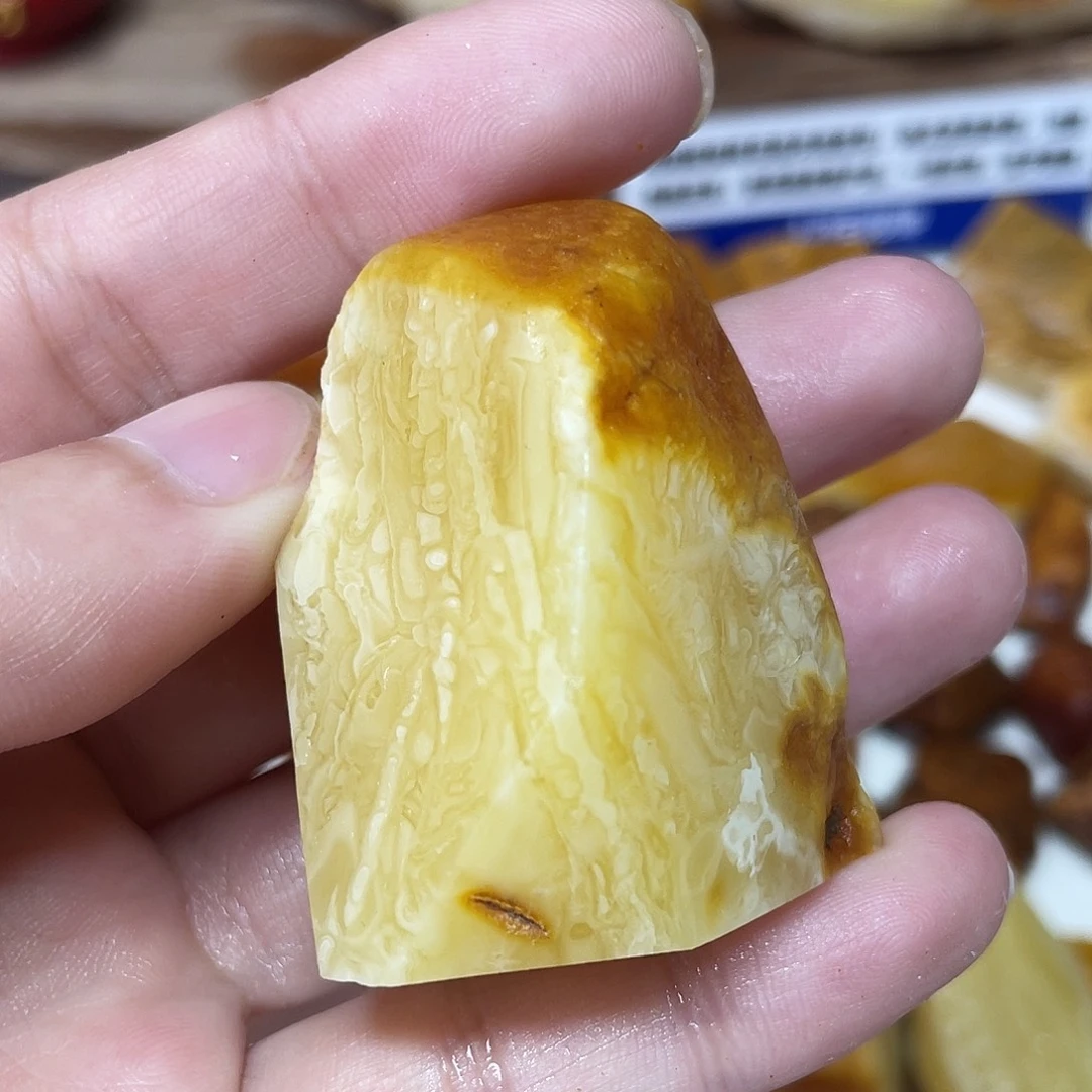 定制琥珀未镶嵌原矿琥珀