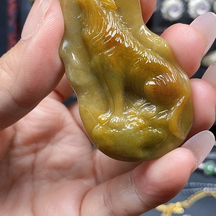 翡翠未镶嵌颈饰缅甸翡翠