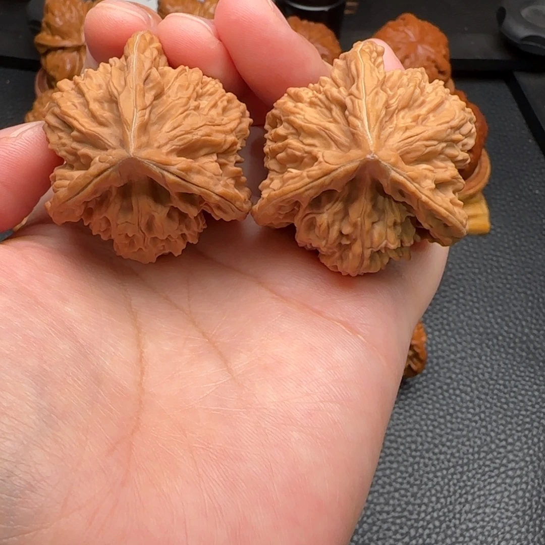 把件文玩核桃盘龙虎头奔全品41