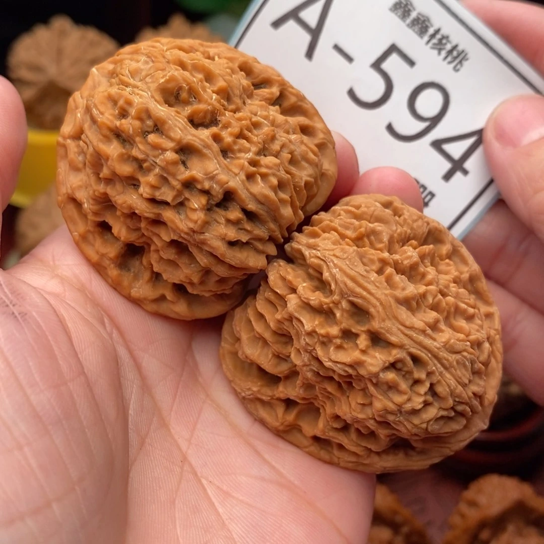 文玩核桃把件南疆44