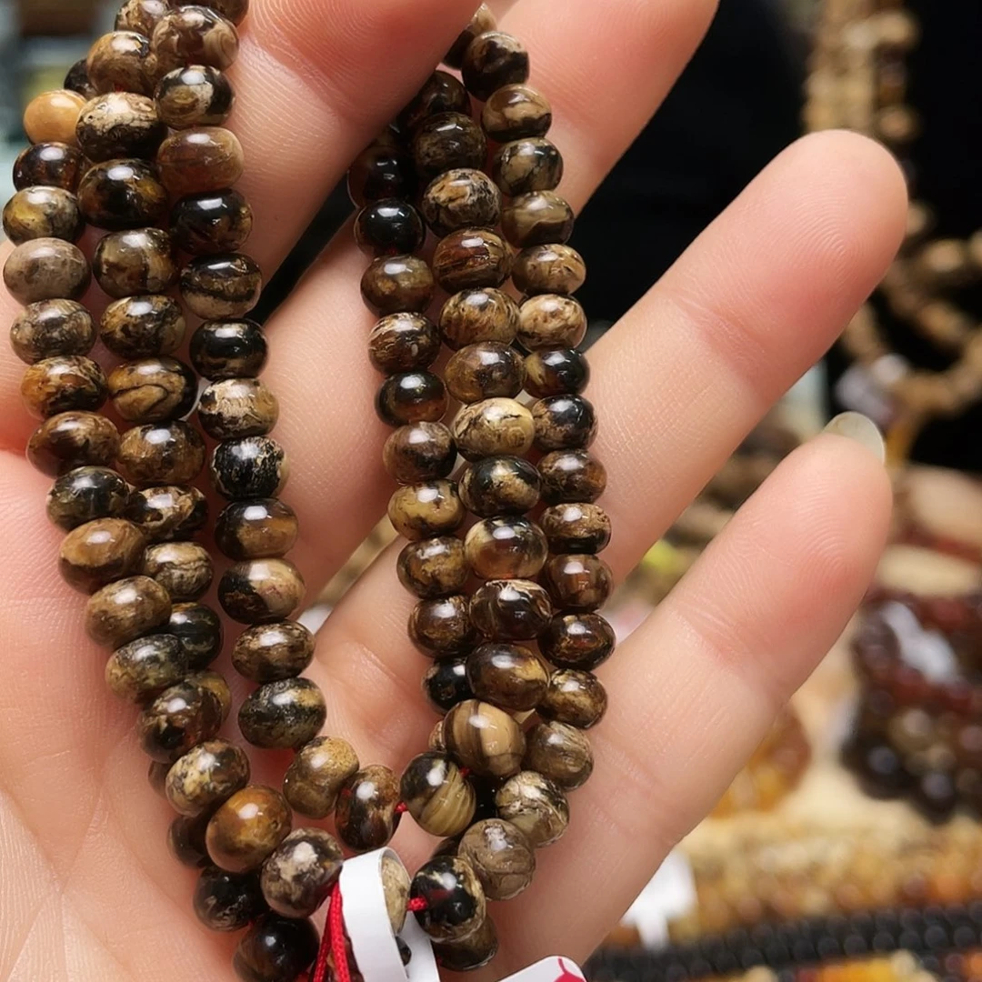 琥珀裸石未镶嵌六10840