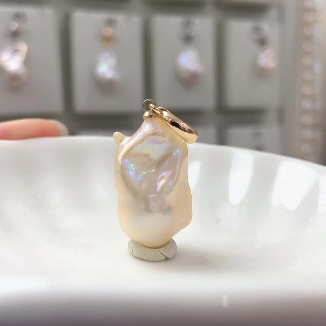 颈饰淡水珍珠未镶嵌