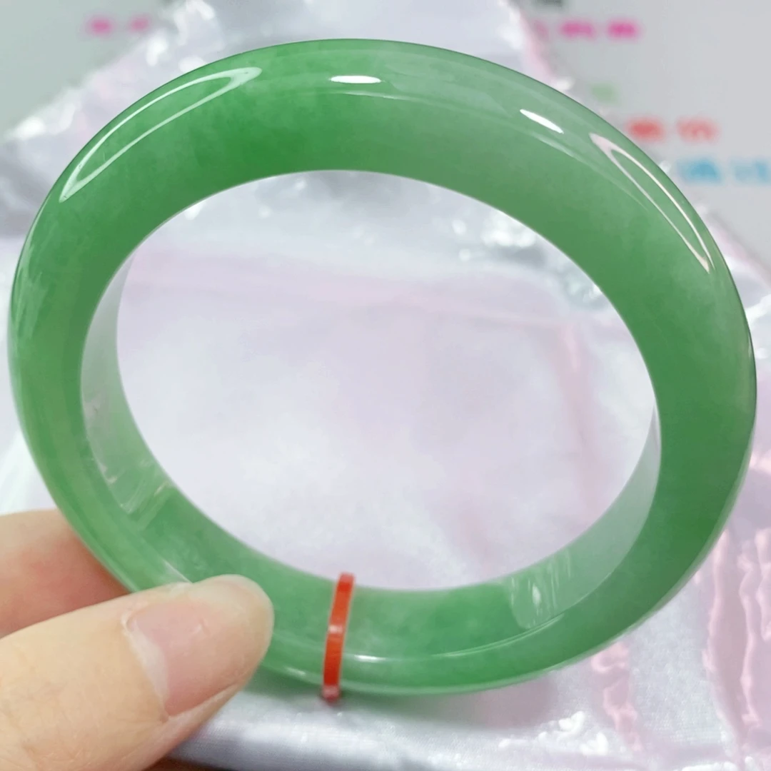 翡翠手镯未镶嵌56正圈