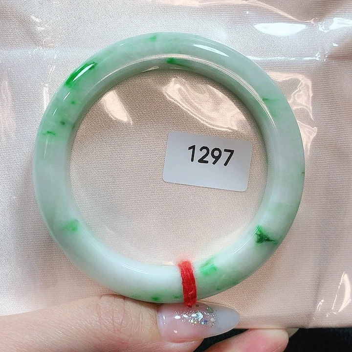 翡翠手镯未镶嵌天然翡翠手镯56