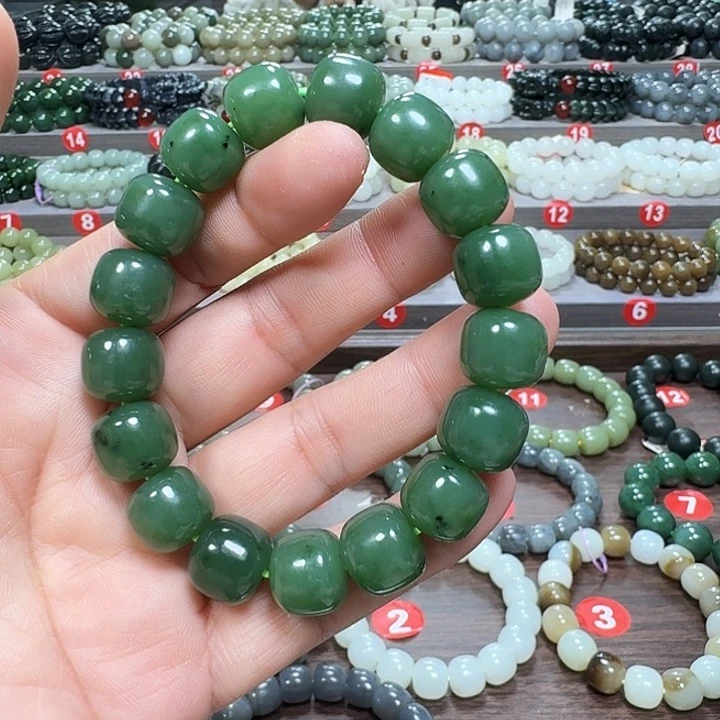 未镶嵌手链和田玉（碧玉）老型卡13