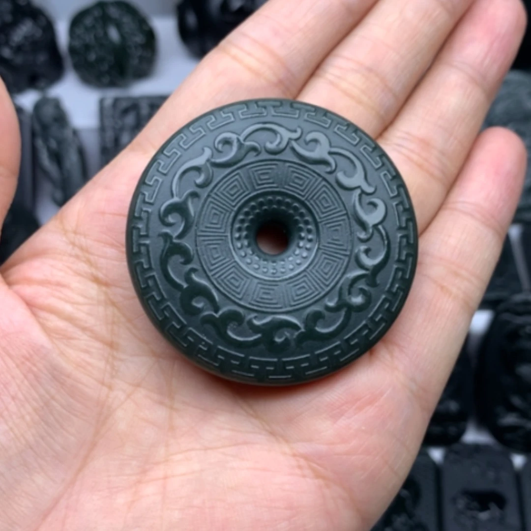 【闪购商品】和田玉未镶嵌颈饰双面雕刻