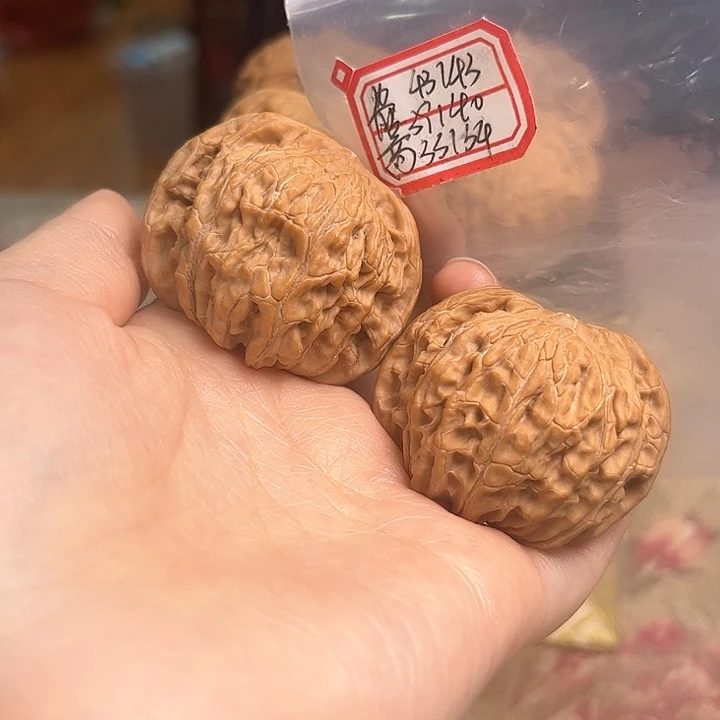 文玩核桃把件磨盘