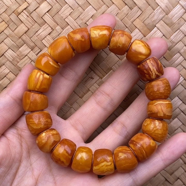 琥珀未镶嵌裸石蜜蜡M