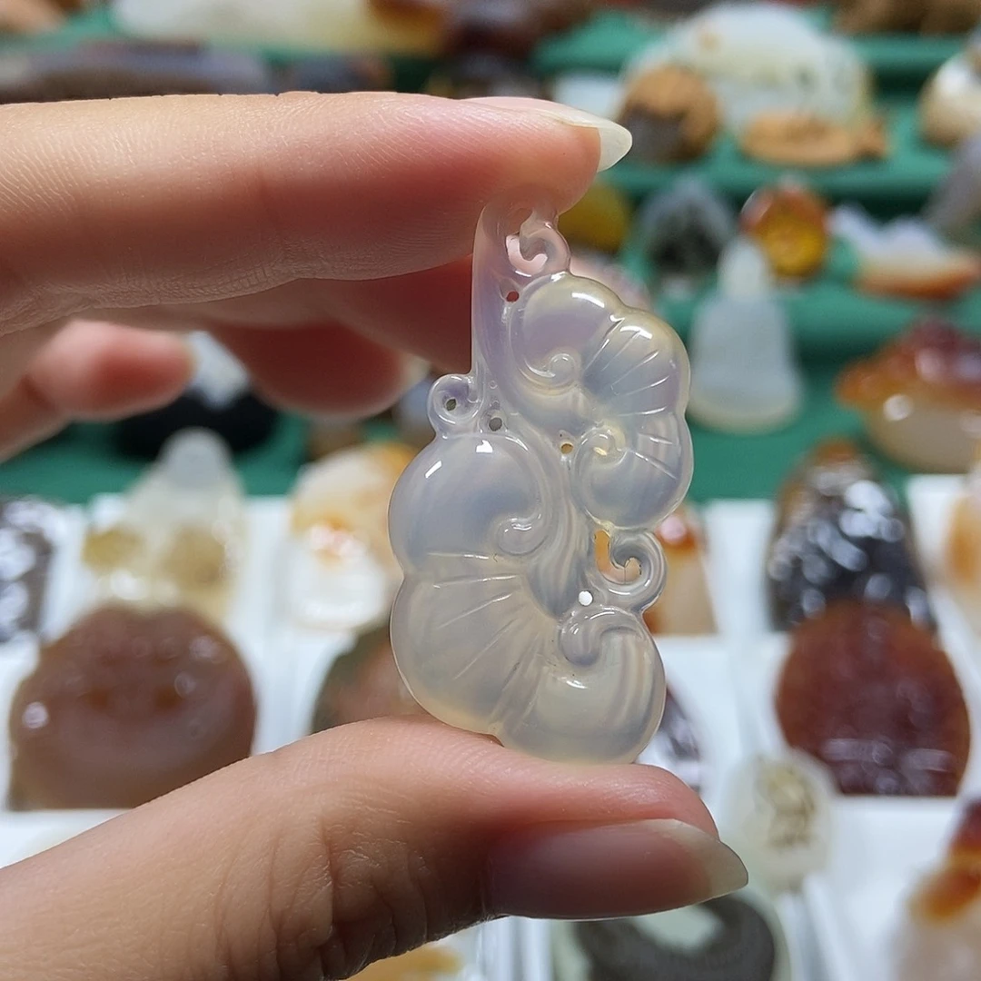 玛瑙/玉髓颈饰未镶嵌