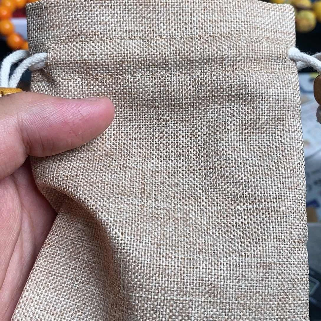 碟瓷器制作工艺精湛