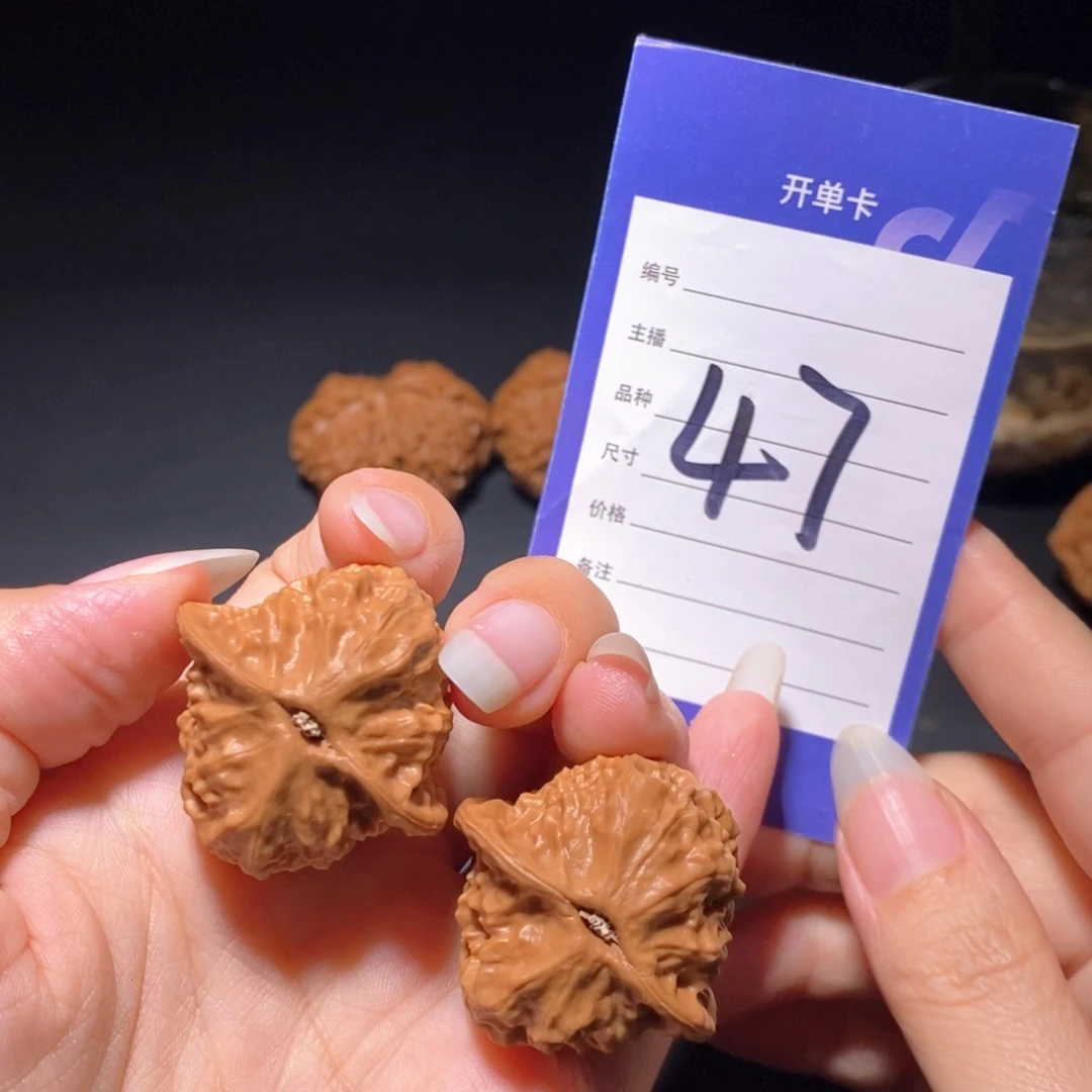 文玩核桃把件瓷娃娃全品34左右无运费险偏远不包邮