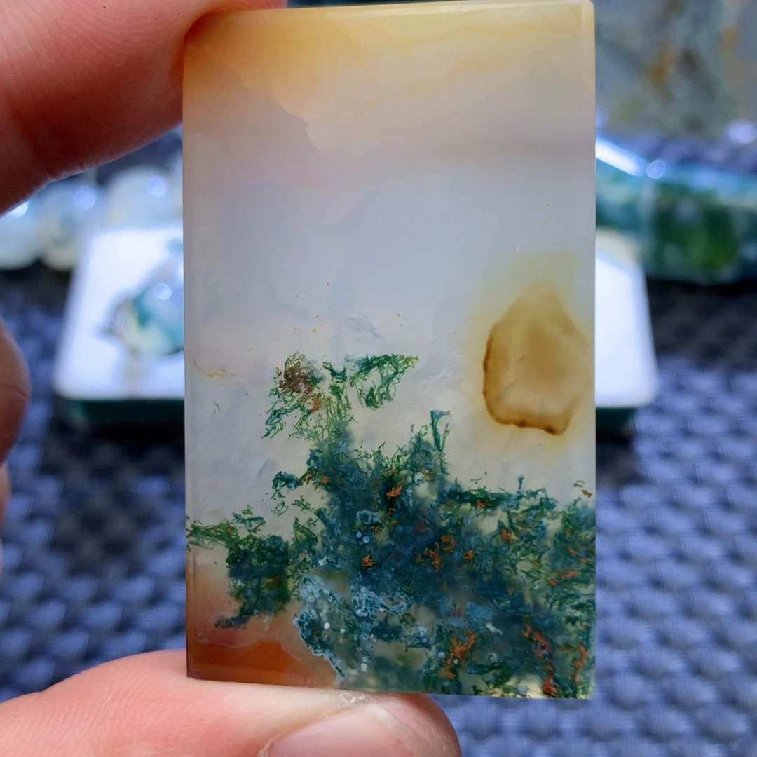 未镶嵌颈饰玛瑙/玉髓顾****a