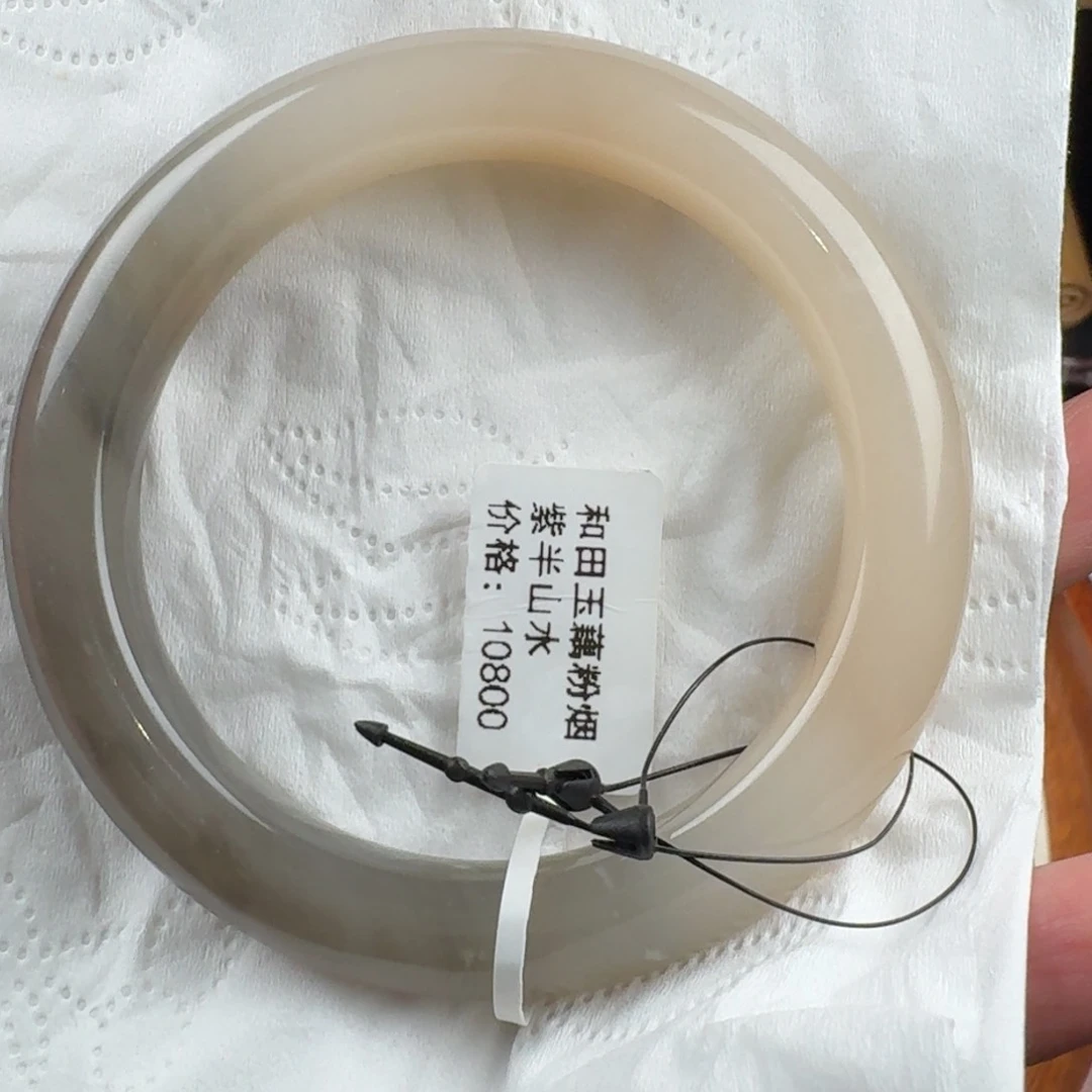 和田玉手镯未镶嵌小*子