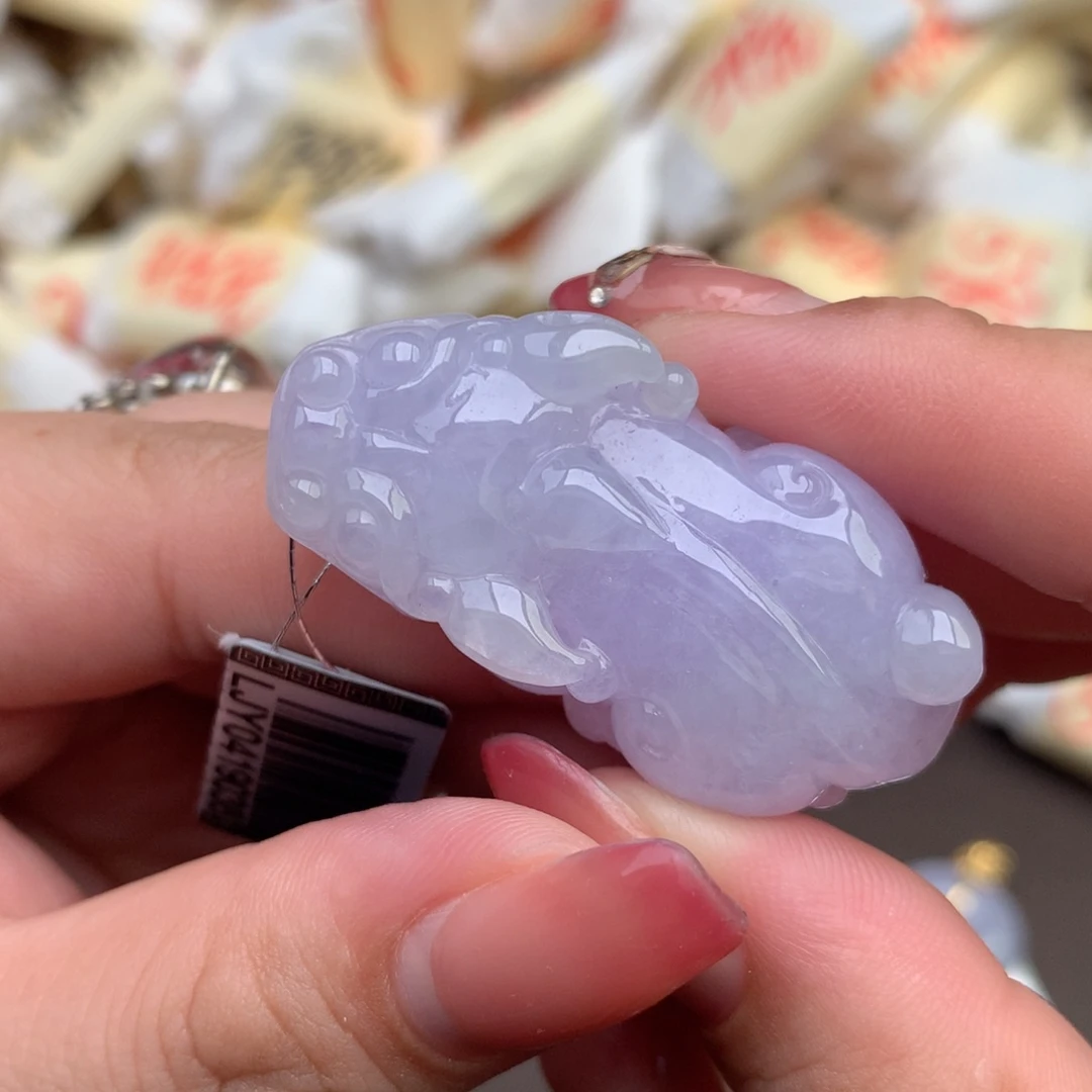 【闪购商品】翡翠挂件未镶嵌一