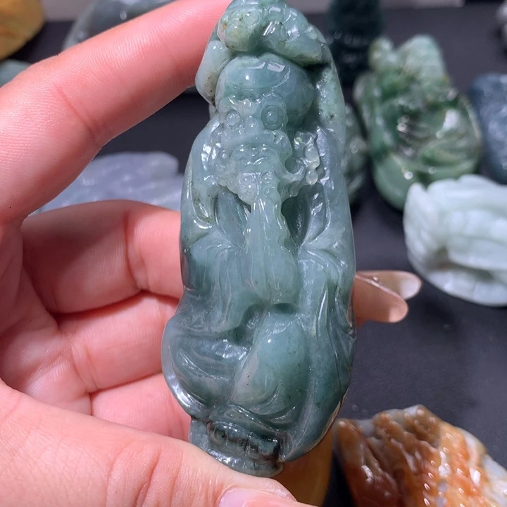 翡翠未镶嵌颈饰保真天然A货翡翠