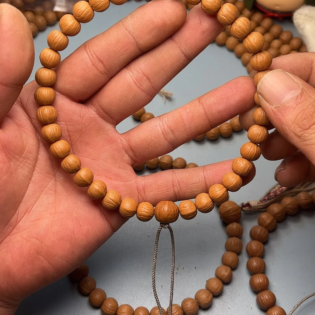 ****生猴头核桃手串全品无瑕