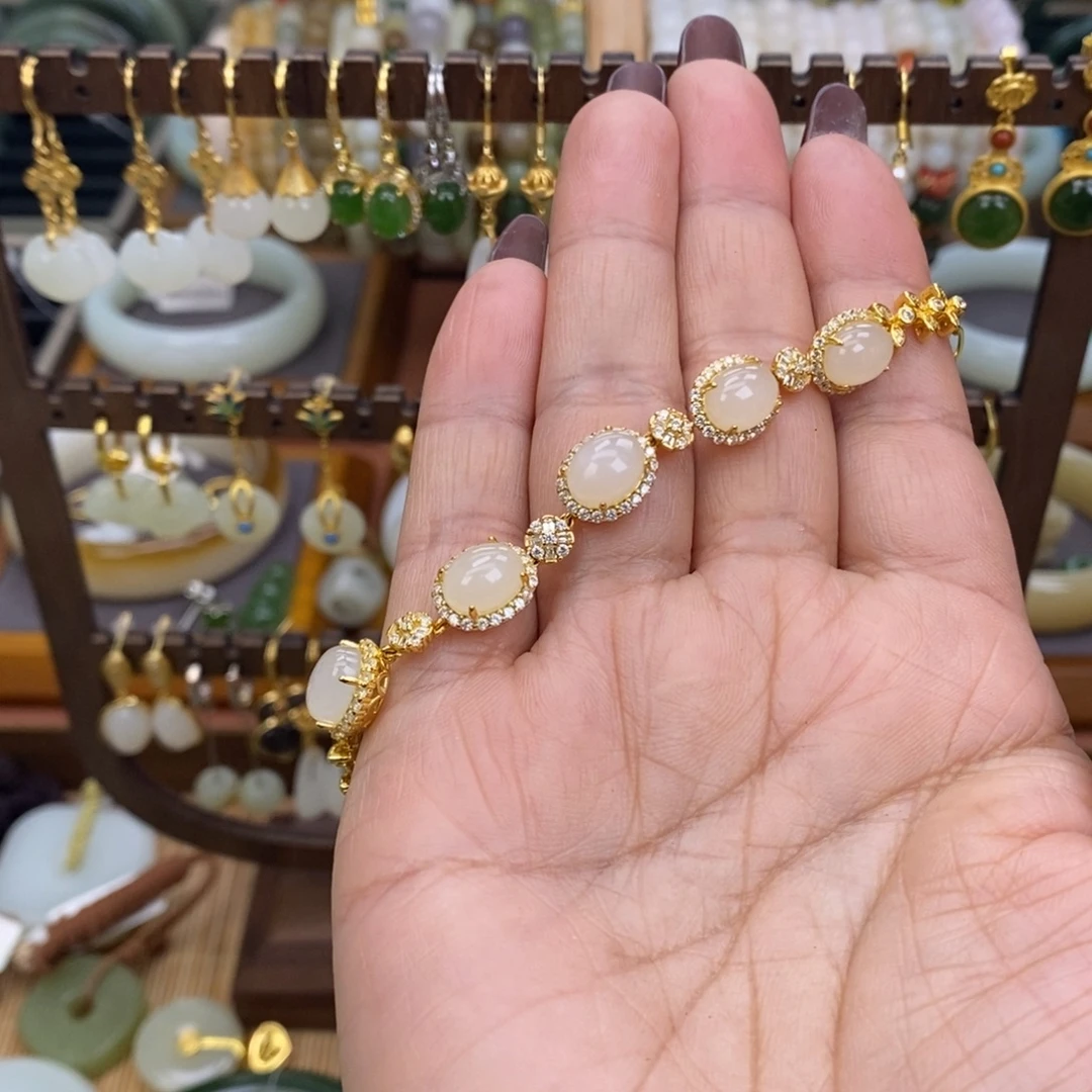 和田玉未镶嵌手链