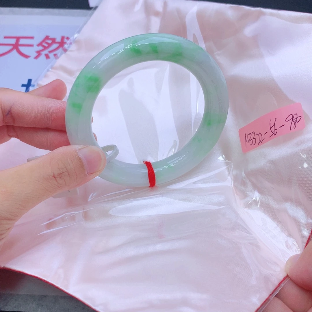 未镶嵌手镯翡翠翡翠