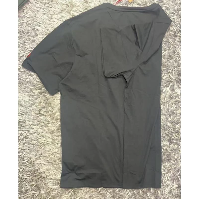 11           五只象速干短袖