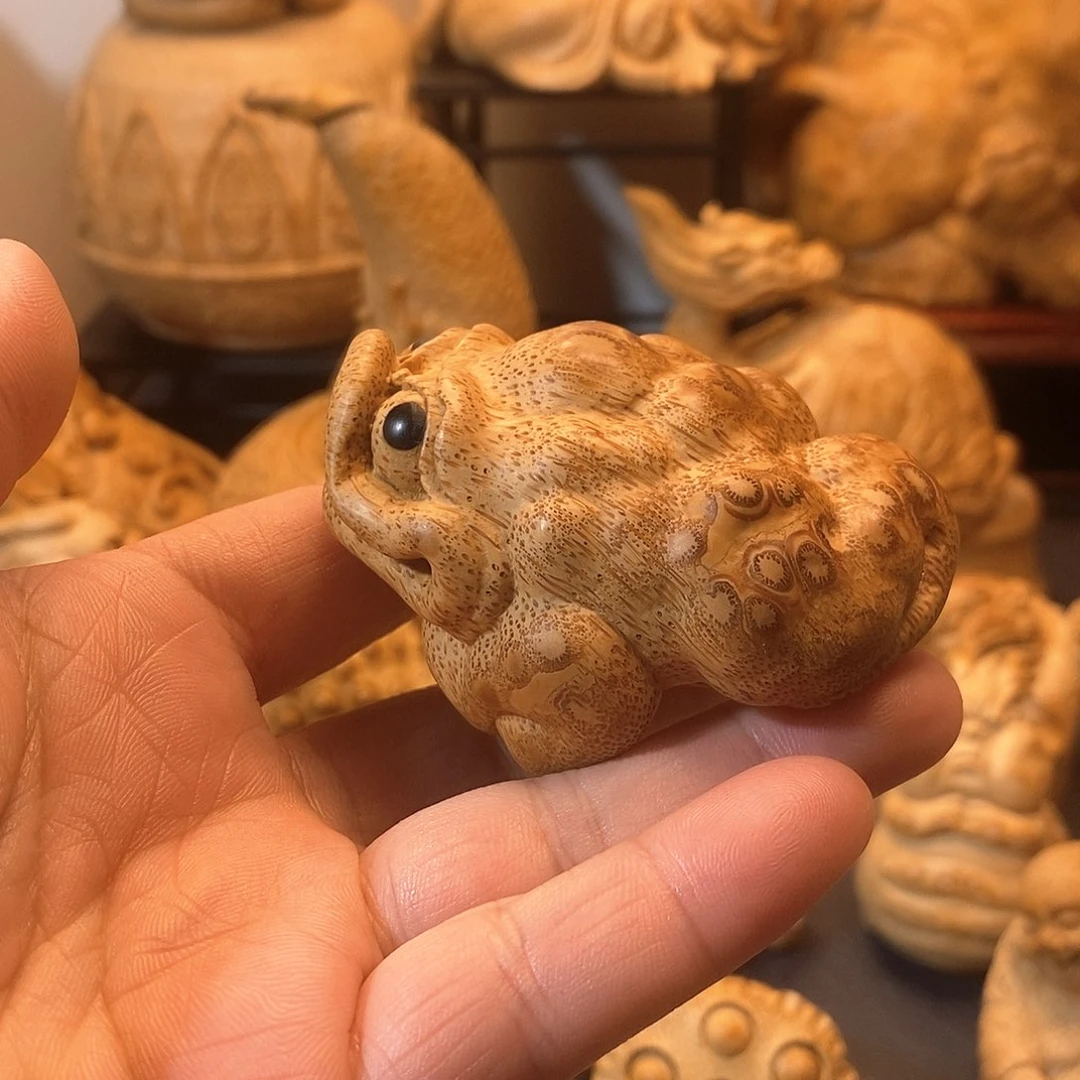 竹竹根雕金蟾手把件