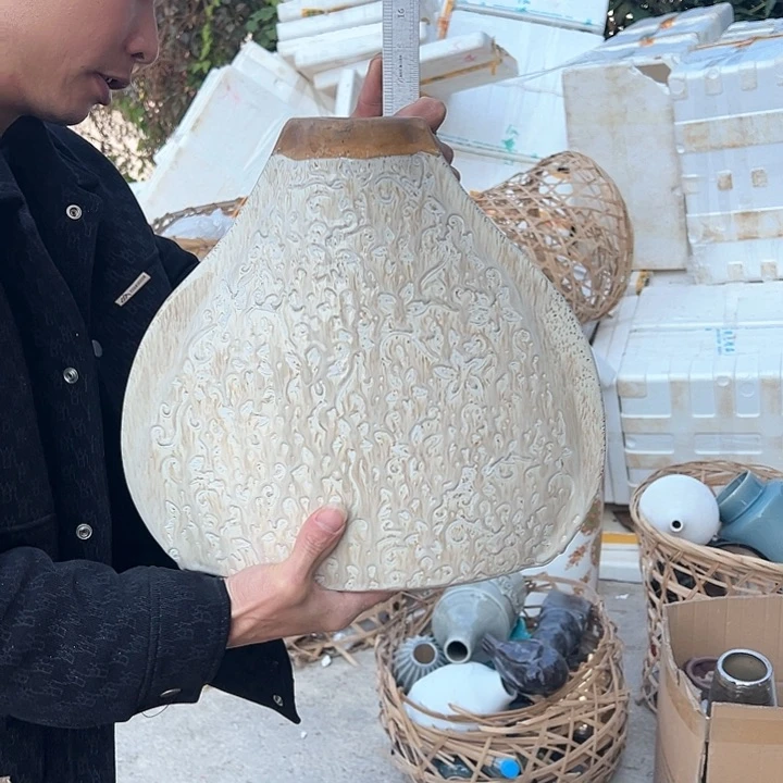 瓶高度33厘米口径4厘米微瑕捡漏