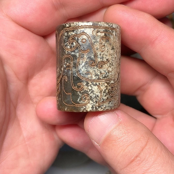 未镶嵌和田玉（糖玉）挂件