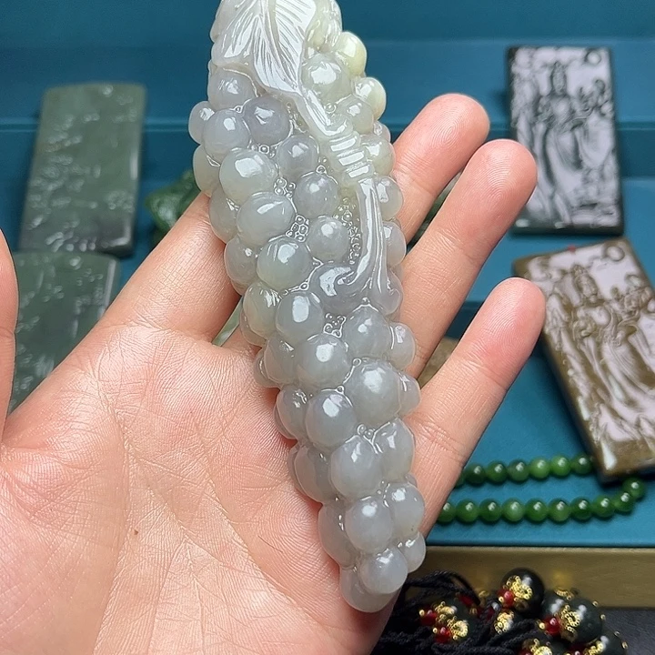 瞭****和田玉未镶嵌颈饰