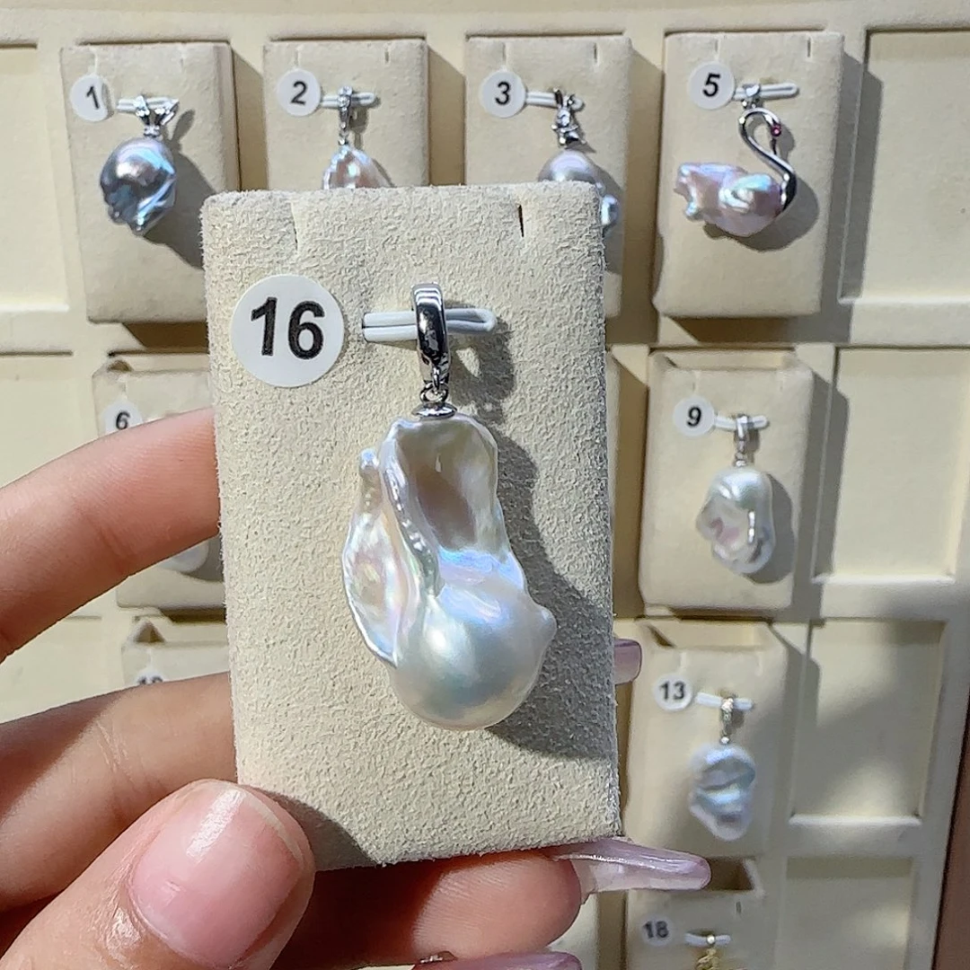 银S925镶嵌淡水珍珠颈饰