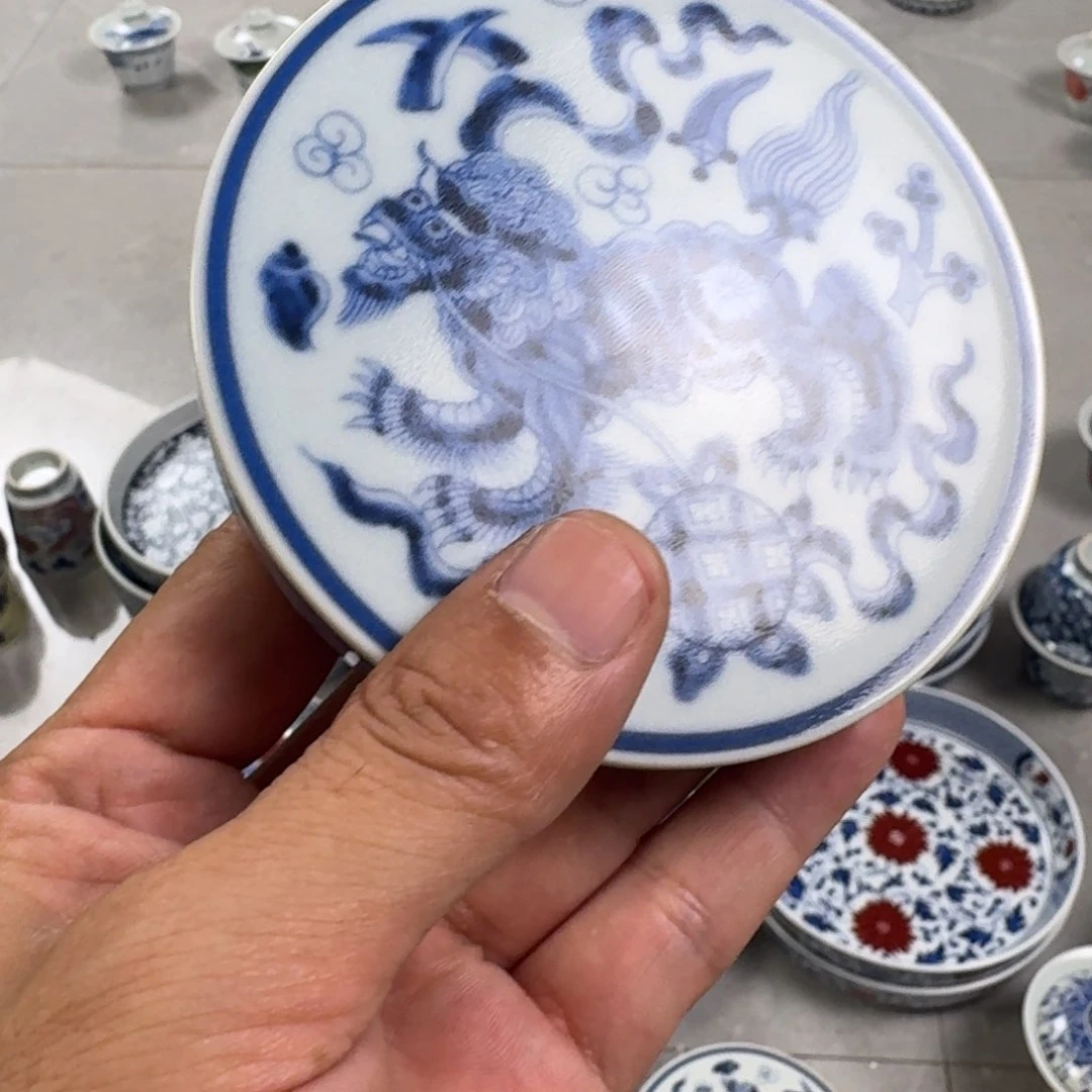 杯青花狮子盖置景德镇