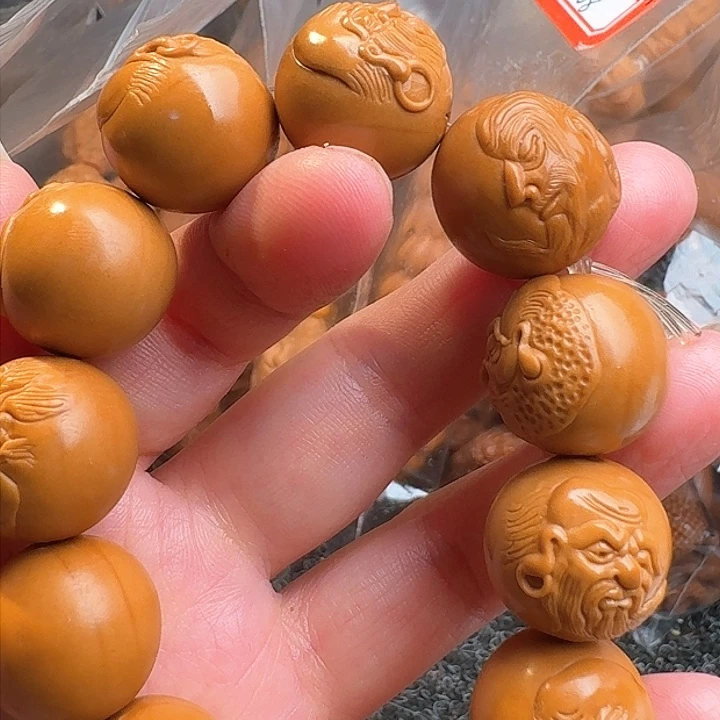 橄榄核吊坠归***，橄榄正圆达摩