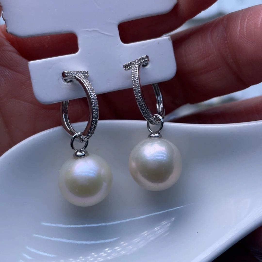 淡水珍珠耳饰未镶嵌