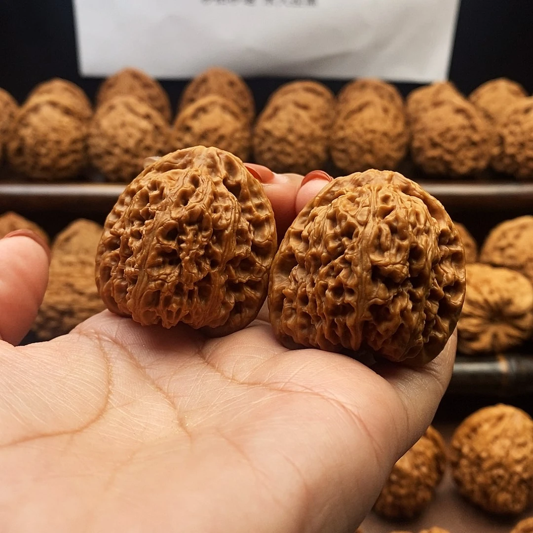 文玩核桃吊坠南疆923尺38