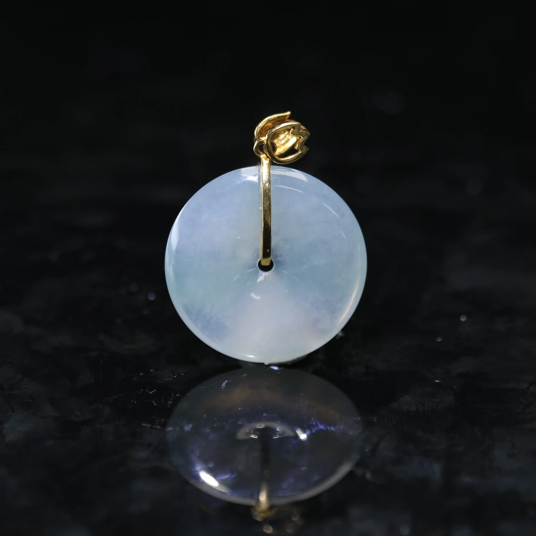 28天然缅甸翡翠A货18k平安扣/600056/上海嘉禾拍卖