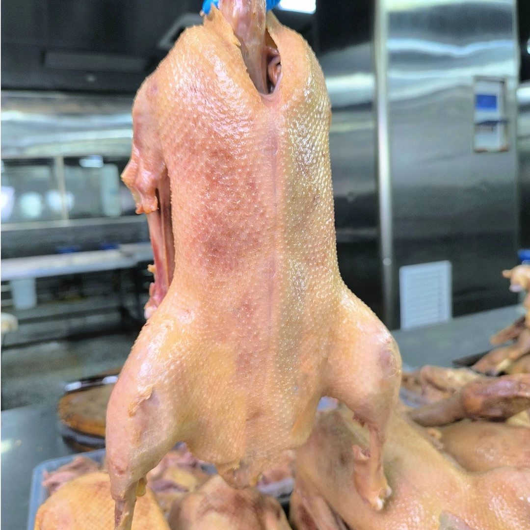 吴山贡鹅新鲜现做，顺丰包邮次日到达，传统手艺手工卤制3斤以上送两付鹅肝鹅肉新鲜大鹅整只