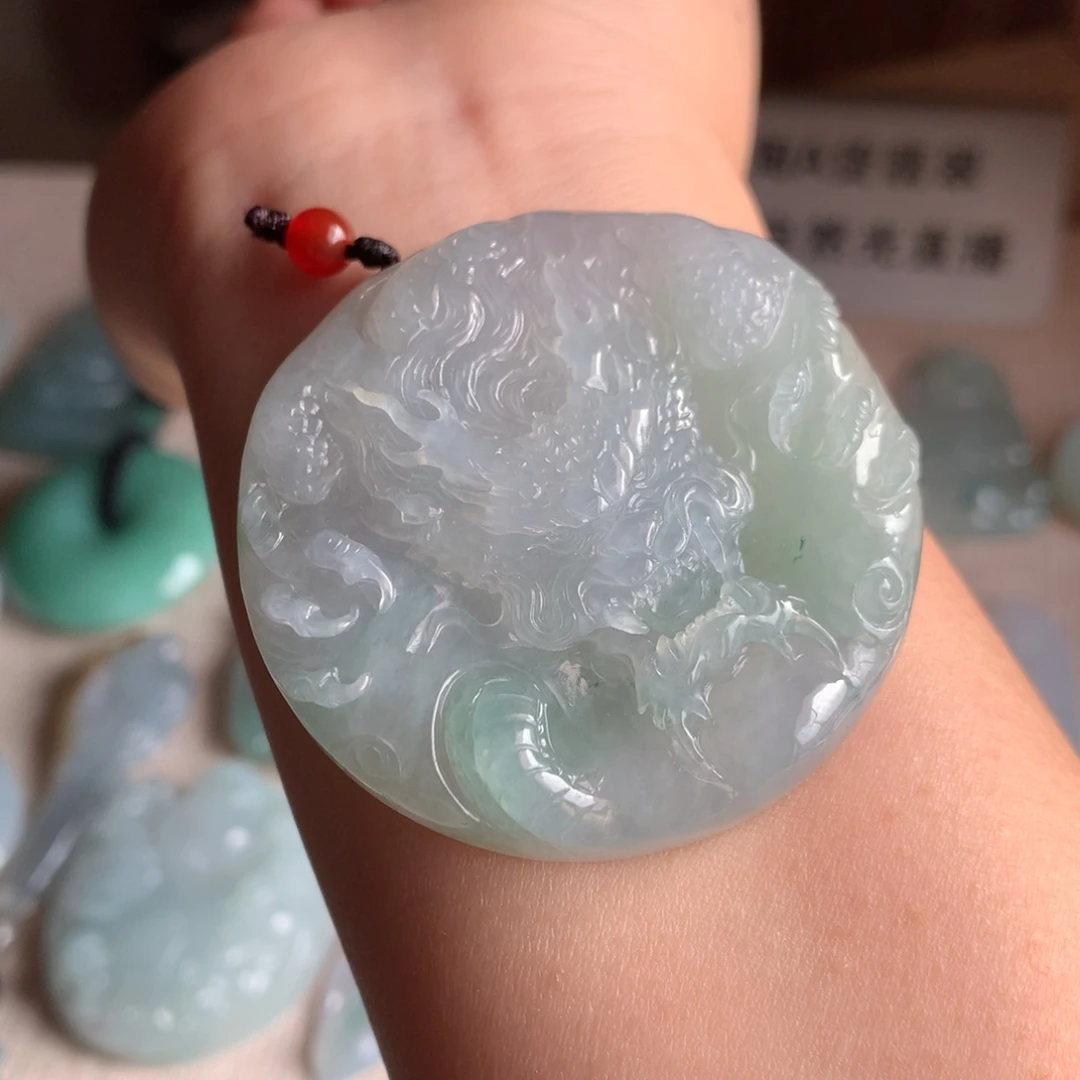 砼***y翡翠未镶嵌吊坠(不含链)翡翠
