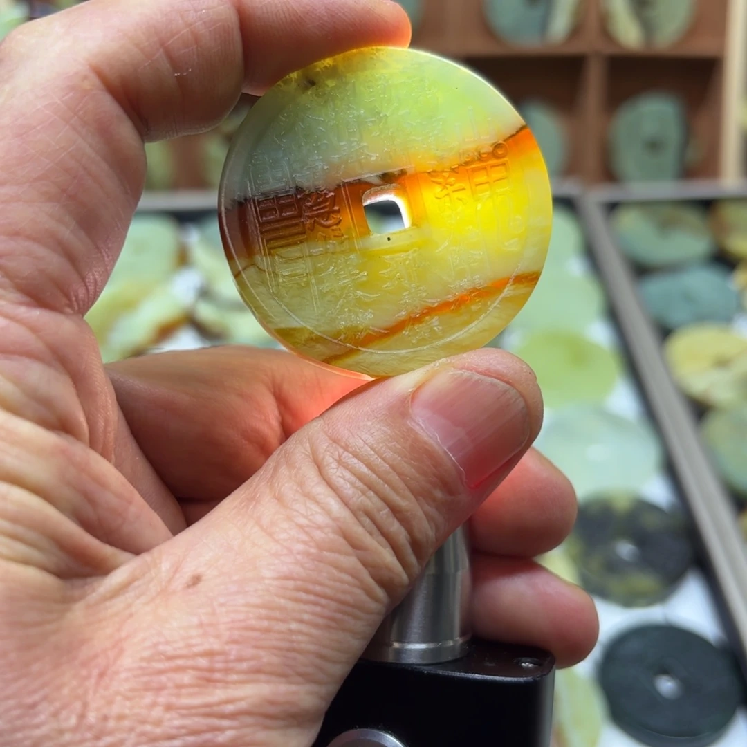 岫玉岫玉山鬼未镶嵌