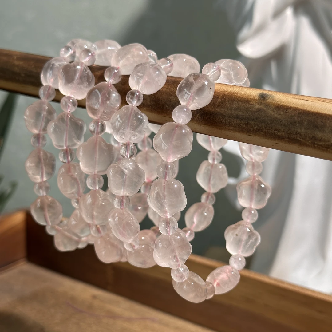 天然粉水晶爱心手串 多样性发其一 F163