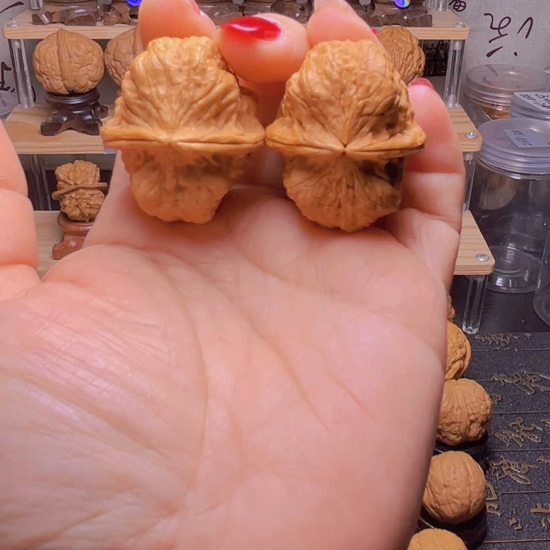吊坠文玩核桃55w至尊蟾王38尺