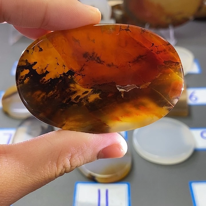 玛瑙/玉髓未镶嵌珠宝半成品