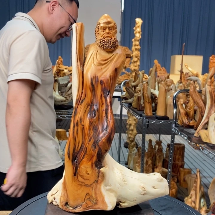 柏木（崖柏）随型摆件