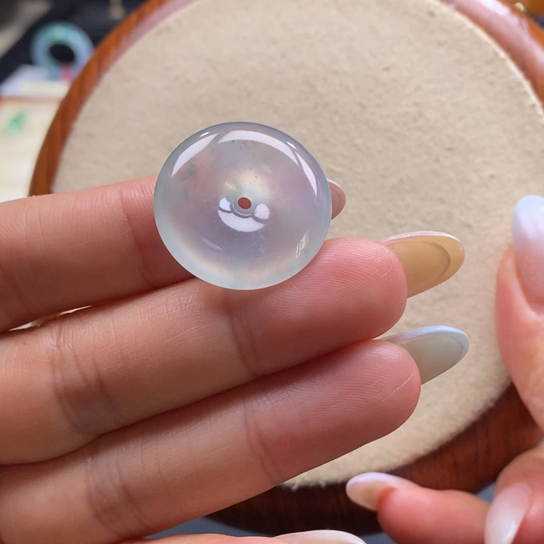 翡翠吊坠(不含链)未镶嵌翡翠高冰平安扣