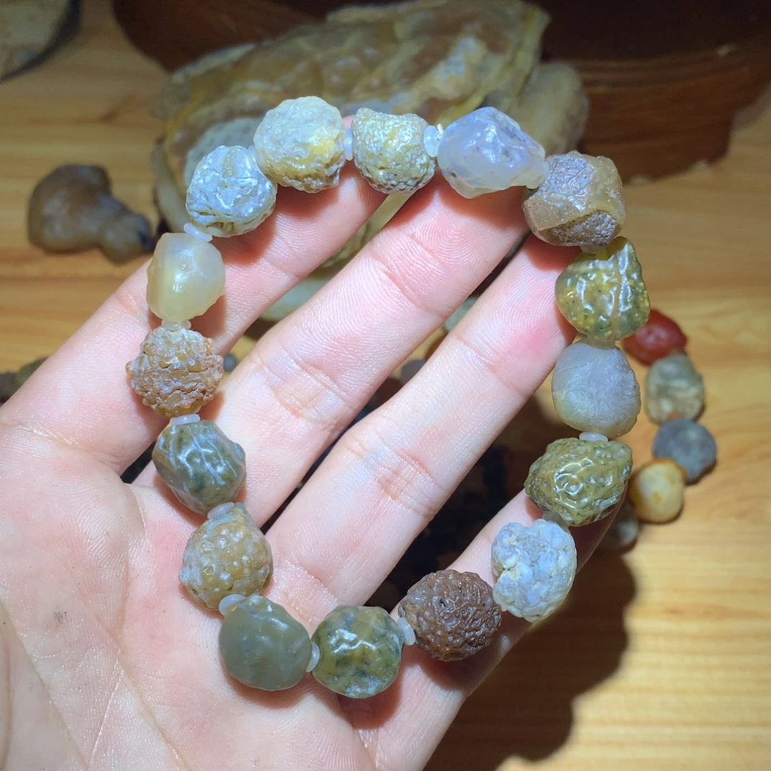 玛瑙/玉髓未镶嵌阿拉善戈壁玛瑙