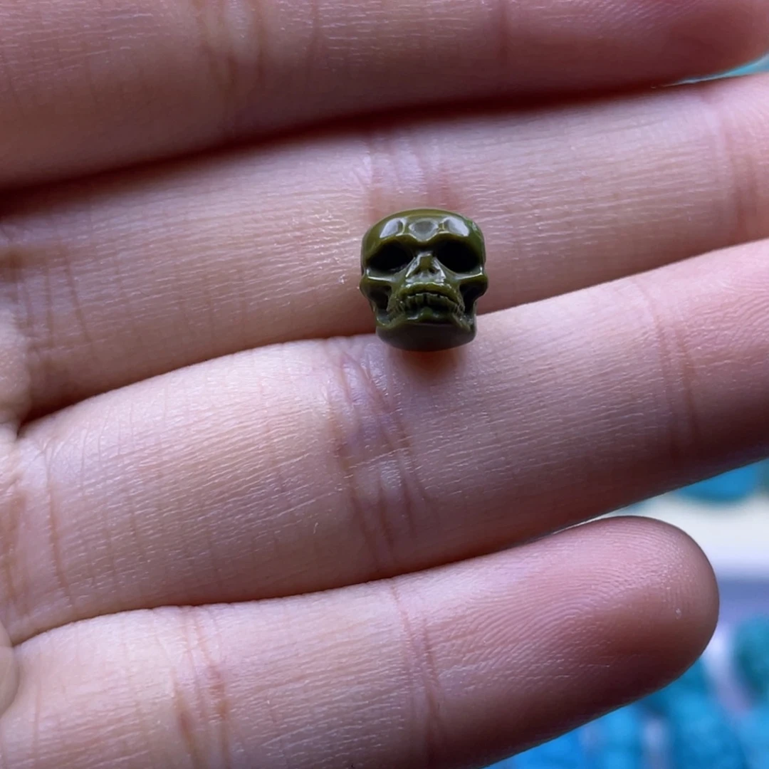 绿松石未镶嵌天然原矿绿松石雕件