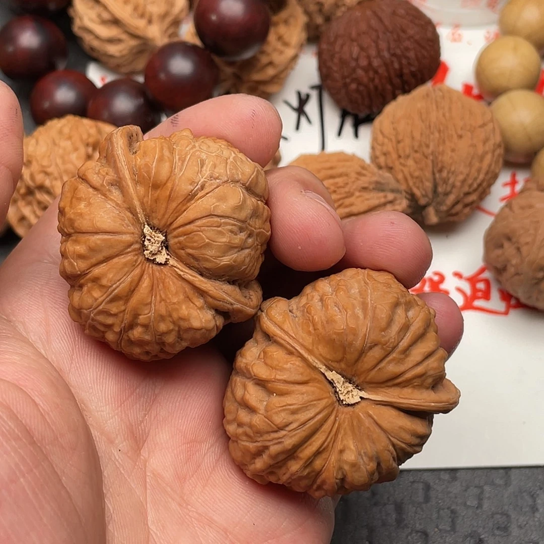 文玩核桃吊坠加**士南瓜