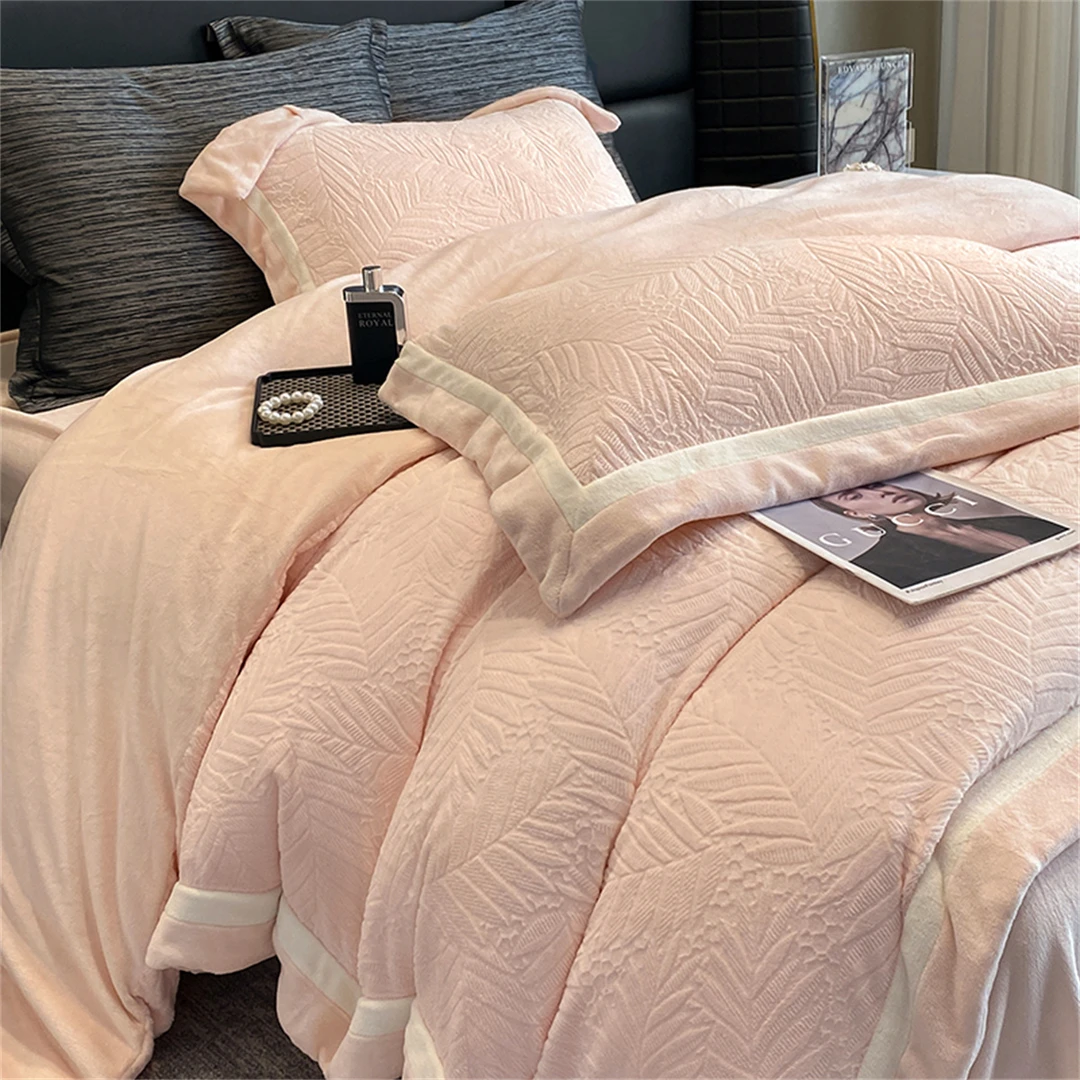 I-Will/艾维冬季加厚绒款雕花牛奶绒四件套居家床上用品套件 一叶