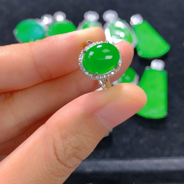 翡翠戒指银S925镶嵌初*一个