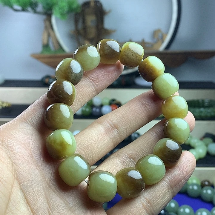 和田玉未镶嵌手串